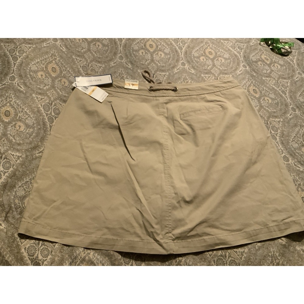Dockers Womens Khaki Tan Skort Flat Front Cotton Blend Size 16W NWT - Picture 4 of 5